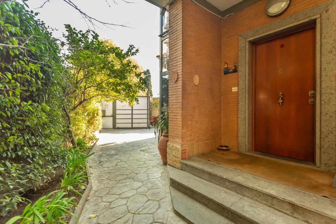 Lägenhet St Peter's Spacious 4 Bdr With Private Parking Rom