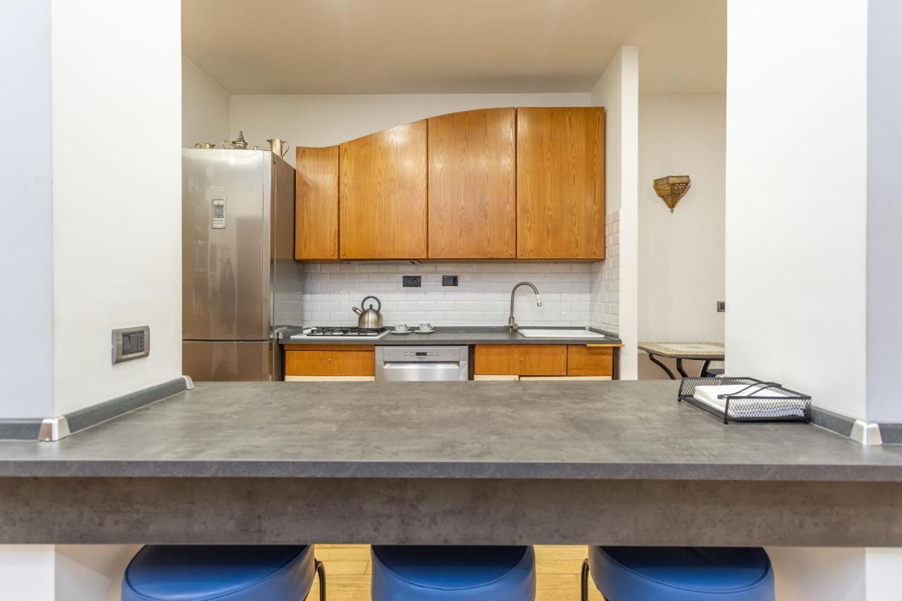 Lägenhet St Peter's Spacious 4 Bdr With Private Parking Rom