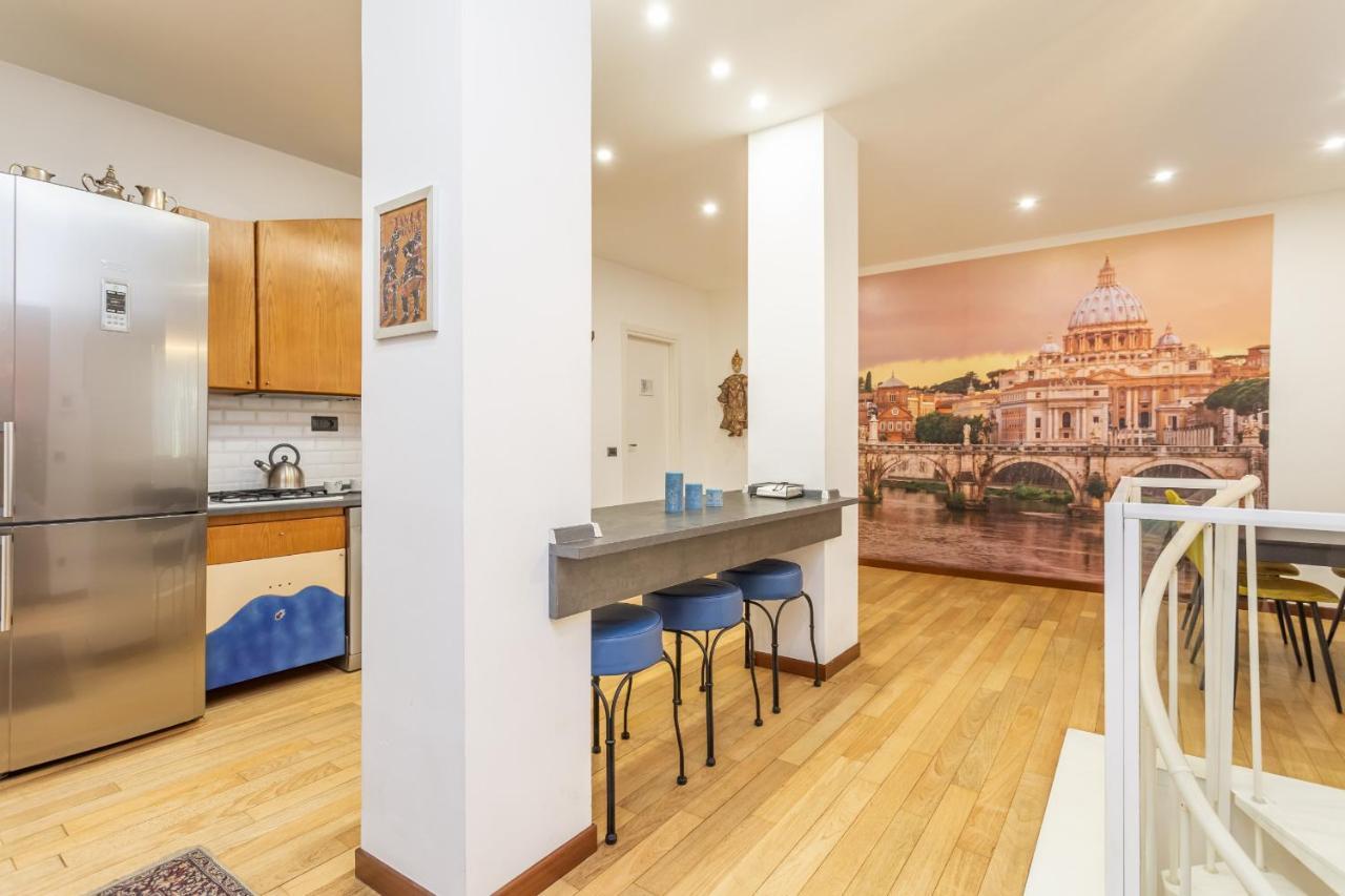 St Peter's Spacious 4 Bdr With Private Parking Lägenhet