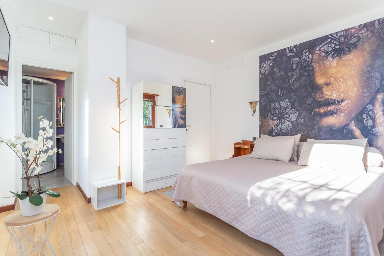 Lägenhet St Peter's Spacious 4 Bdr With Private Parking