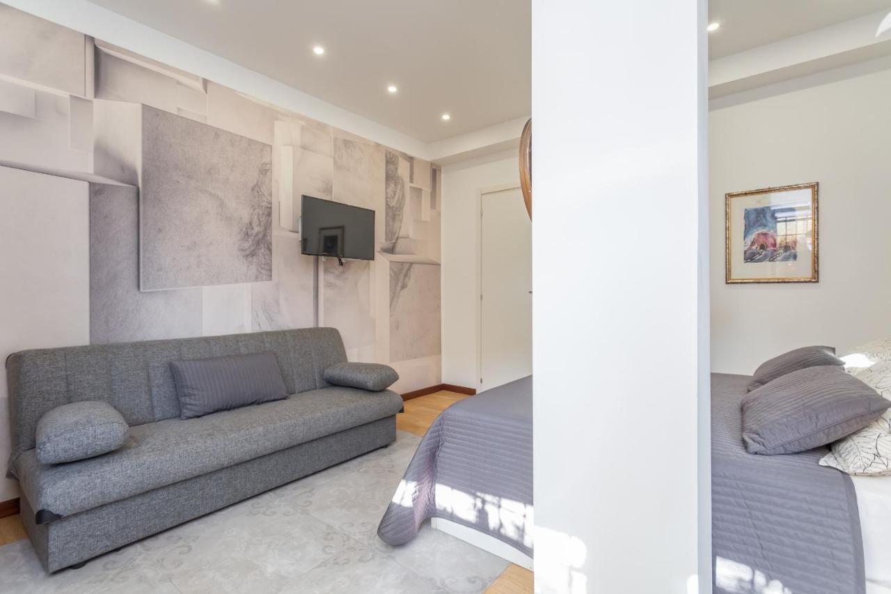 St Peter's Spacious 4 Bdr With Private Parking Rom