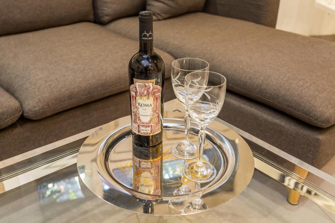 Apartment St Peter's Spacious 4 Bdr With Private Parking Rom